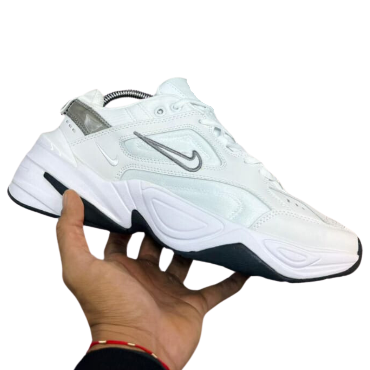 Comprar Zapatillas Nike M2K Tekno Hombre: Estilo, Comodidad y Versatilidad. En Onlineshoppingcenterg, sabemos que buscas lo mejor en estilo y comodidad. Las zapatillas Nike M2K Tekno Hombre son una excelente elección para quienes quieren lucir a la moda sin perder confort. En este artículo, te contaremos todo lo que necesitas saber sobre este popular modelo y cómo puedes comprar zapatillas Nike M2K Tekno Hombre fácilmente en nuestra tienda online.  ¿Por Qué Elegir las Zapatillas Nike M2K Tekno Hombre? Las Nike M2K Tekno Hombre son reconocidas por su diseño robusto y retro inspirado en la icónica línea "dad shoes" de Nike. Este estilo ha vuelto con fuerza, y las M2K Tekno combinan perfectamente estilo y funcionalidad, brindando comodidad gracias a su suela gruesa y materiales de alta calidad. Además, puedes encontrarlas en una gran variedad de colores que van desde las clásicas Nike M2K Tekno White hasta versiones en tonos oscuros como Nike M2K Tekno Hombre Negras.  Características Destacadas Comodidad Superior: Gracias a su suela gruesa y amortiguación suave, las zapatillas Nike M2K Tekno Hombre ofrecen un confort excepcional, ideal para el uso diario o actividades casuales.  Estilo Versátil: Con opciones como las Nike M2K Tekno Cool White, Nike M2K Tekno White Pure Platinum, y Nike M2K Tekno White Beige, tienes múltiples combinaciones para adaptarse a cualquier look.  Durabilidad: Fabricadas con materiales de alta calidad, estas zapatillas están diseñadas para resistir el uso continuo sin perder su estilo y confort.  Modelos Populares de Nike M2K Tekno para Hombre Si estás considerando comprar zapatillas Nike M2K Tekno Hombre, es importante conocer algunos de los modelos más populares en nuestra tienda Onlineshoppingcenterg. Aquí te mencionamos algunos de los favoritos:  Nike M2K Tekno Hombre Blancas Las Nike M2K Tekno Hombre Blancas son una de las opciones más buscadas, ya que su color blanco combina con todo tipo de atuendos. Si quieres un look limpio y moderno, este modelo es ideal. En esta línea puedes encontrar opciones como:  Nike M2K Tekno White Nike M2K Tekno White Pure Platinum Nike M2K Tekno Triple White